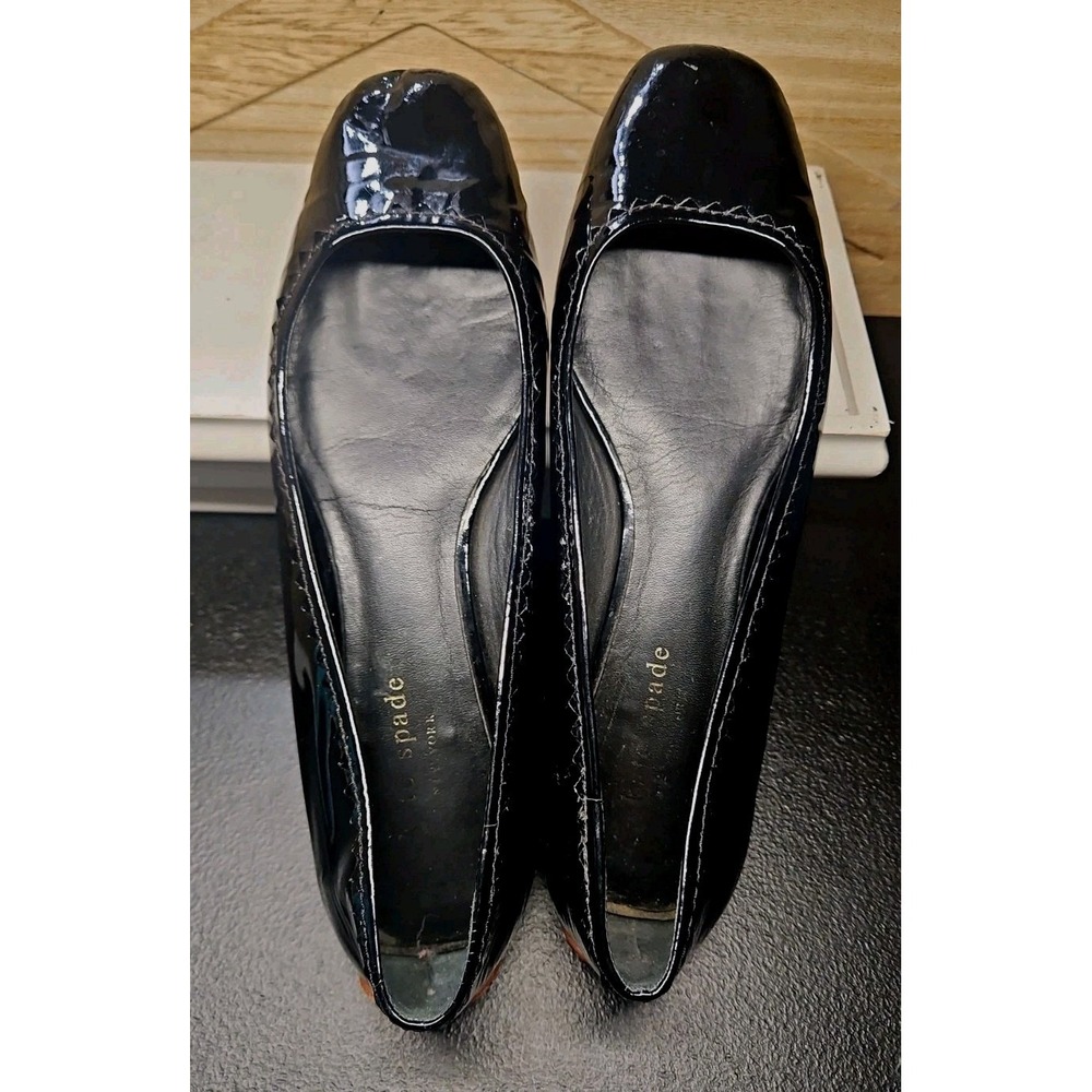 Kate Spade 7.5 Black Patent Leather Square Toe Ballet Flats Runs Small GUC #747